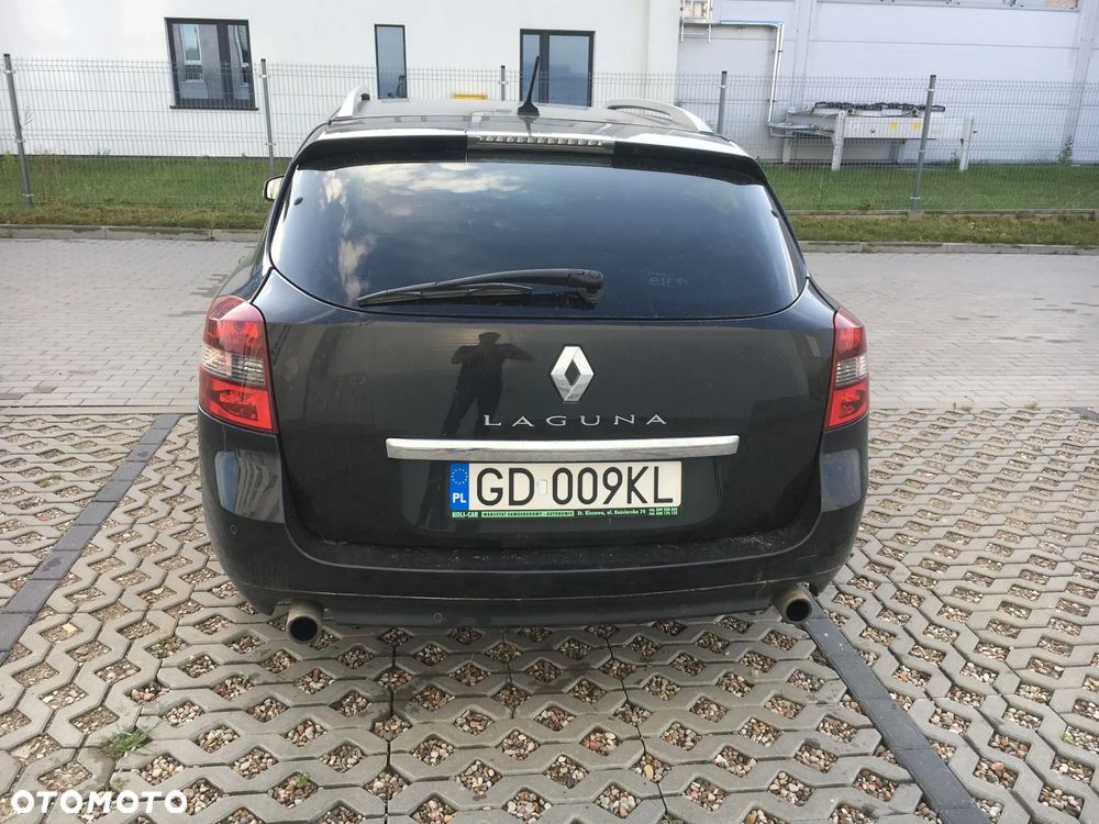 Renault Laguna 2.0 dCi Initiale - 11