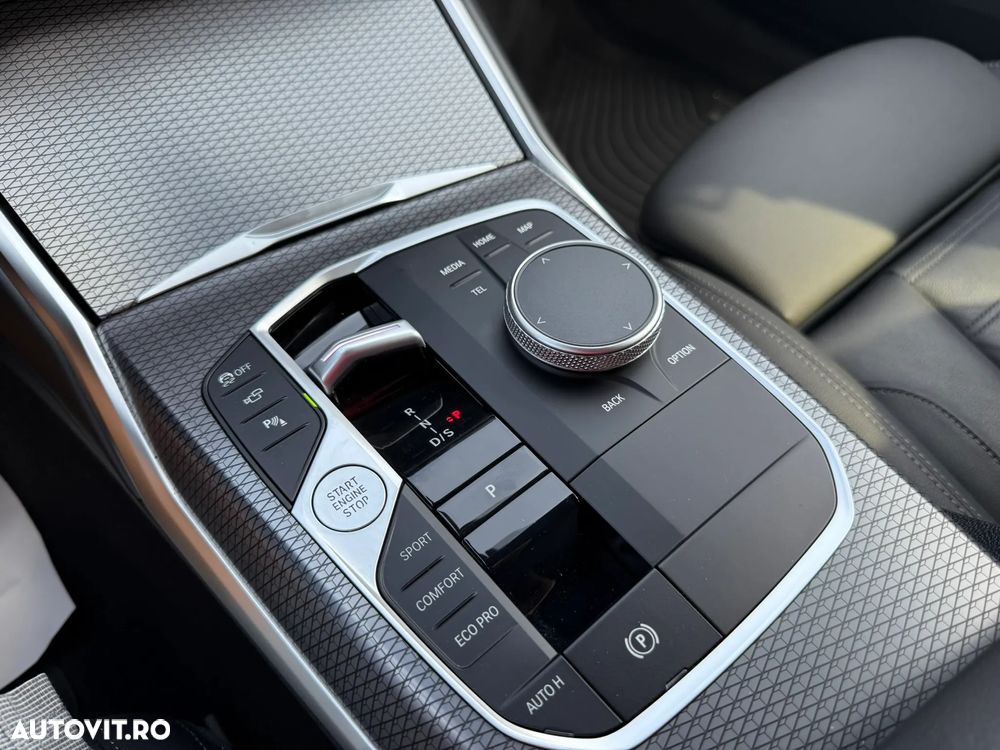 BMW M3 M340i xDrive - 16