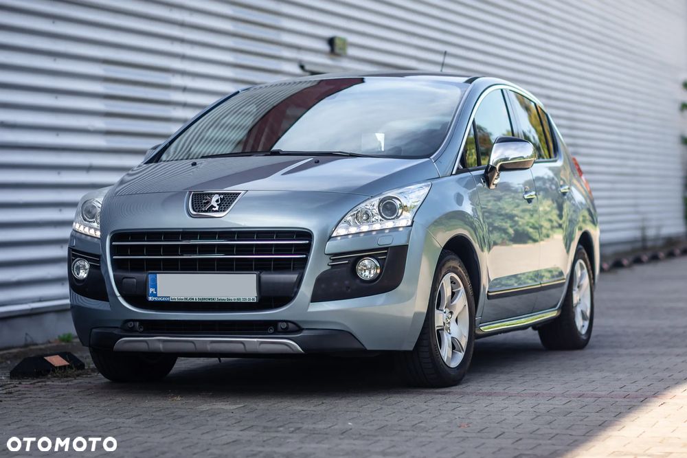 Peugeot 3008 Hybrid4 - 1