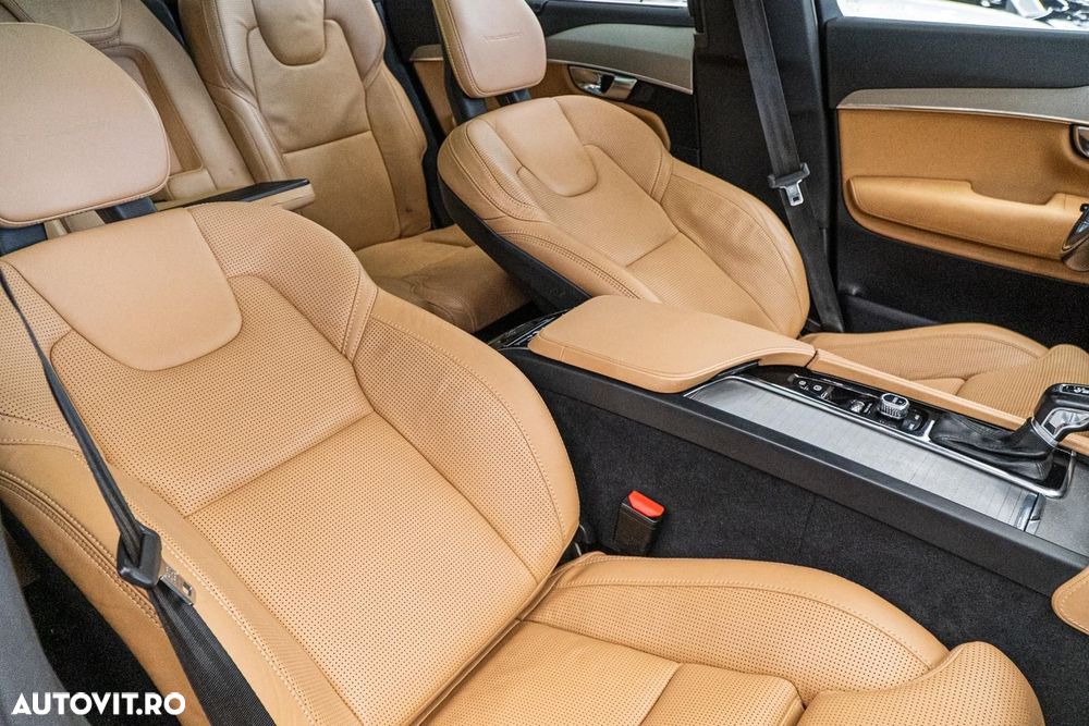 Volvo XC 90 D5 AWD Inscription - 34