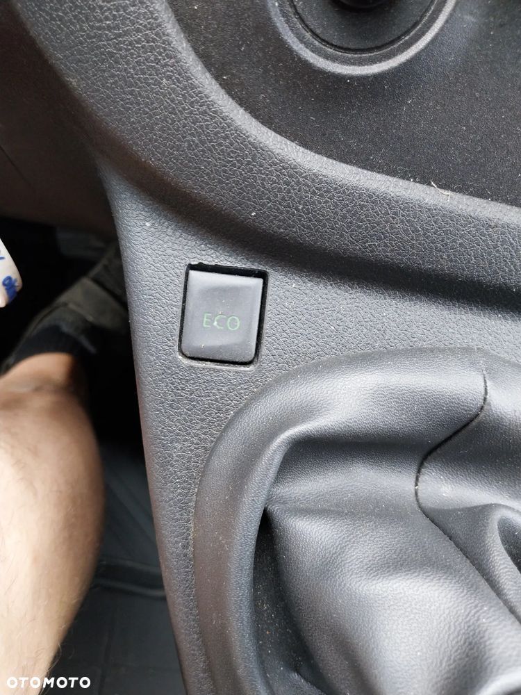 Opel Vivaro L2H1 - 21