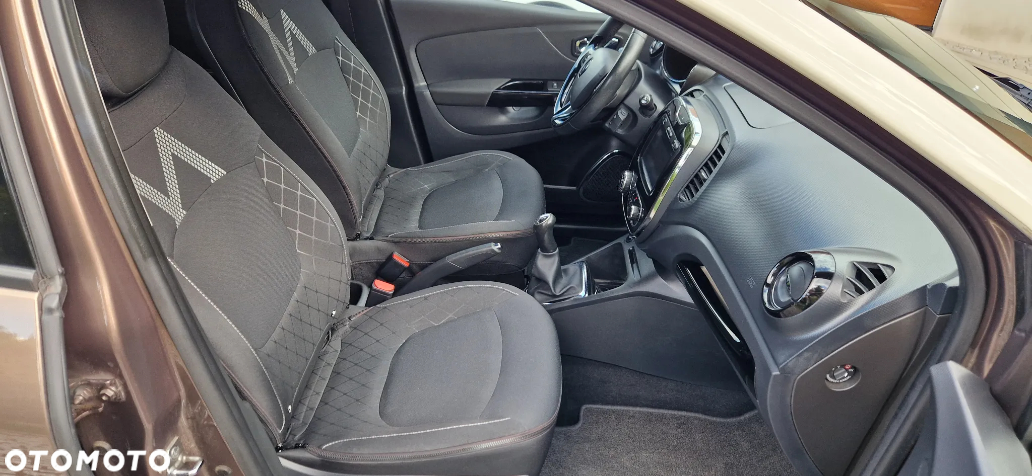 Renault Captur (ENERGY) TCe 90 INTENS - 22