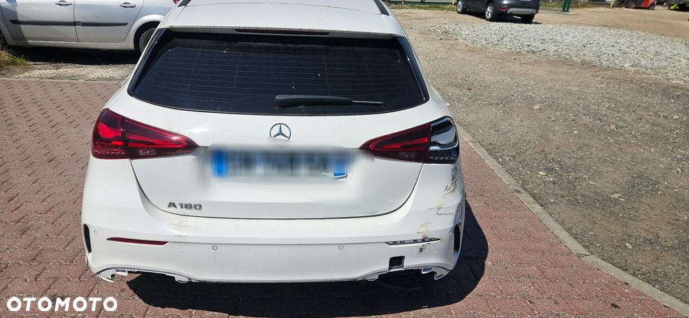 Mercedes-Benz Klasa A 180 d 7G-DCT AMG Line - 3