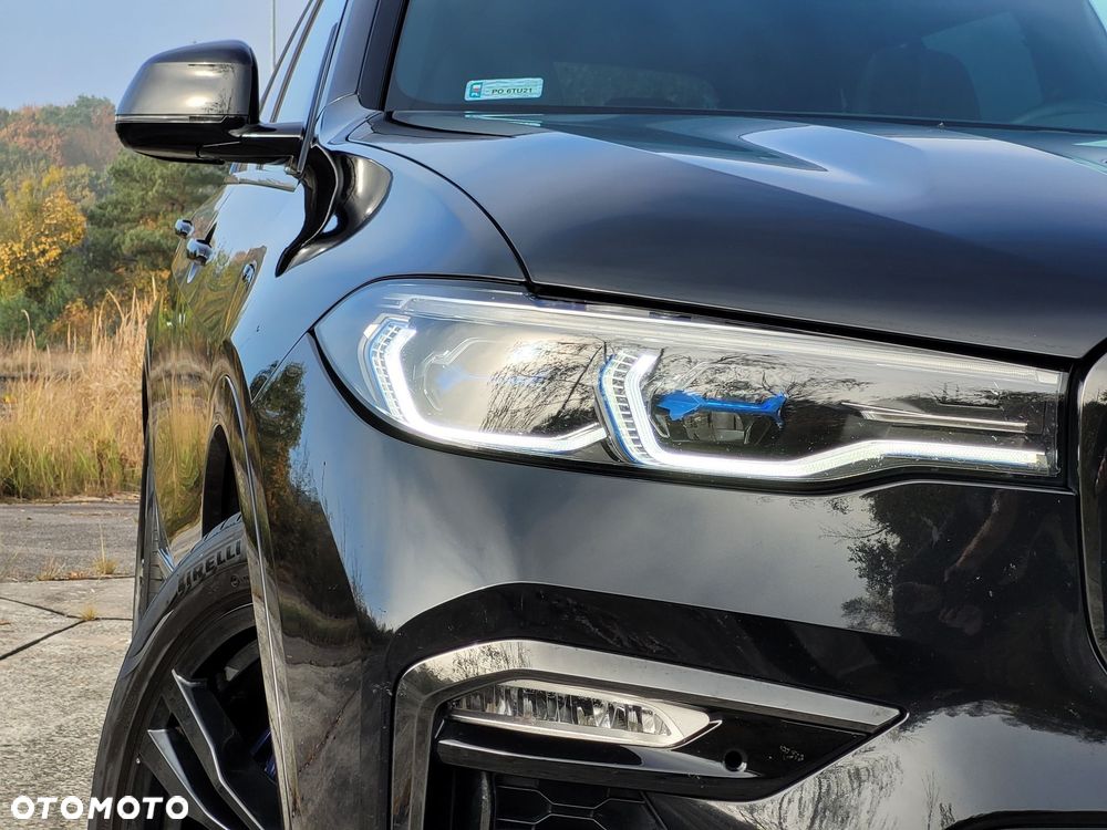 BMW X7 xDrive40d mHEV - 13