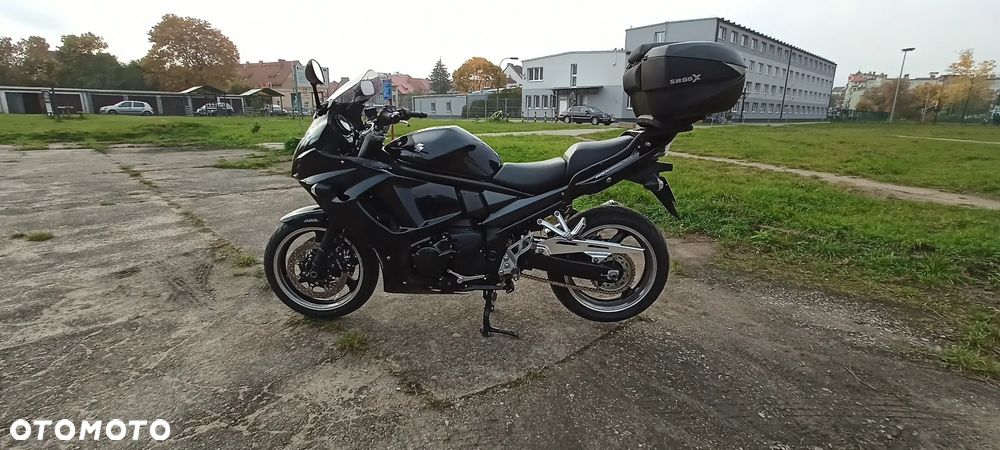 Suzuki GSX - 5