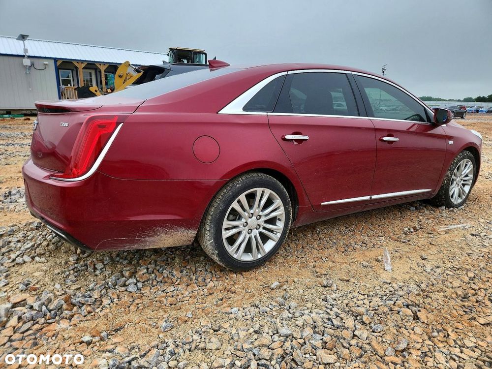 Cadillac XTS - 4