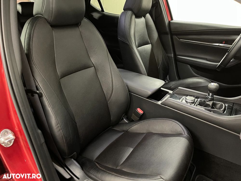 Mazda 3 e-Skyactiv X186 MHEV Exclusive-Line - 10