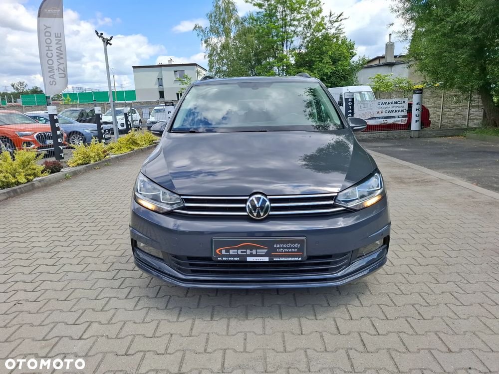 Volkswagen Touran - 5