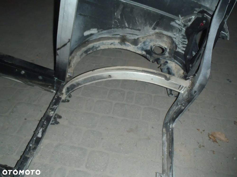 błotnik buda ćwiartka dach stelaż aluminiowy aixam  city 2012r - 11