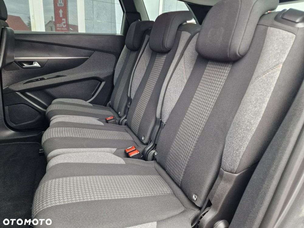 Peugeot 5008 1.5 BlueHDi Active Pack S&S EAT8 - 19
