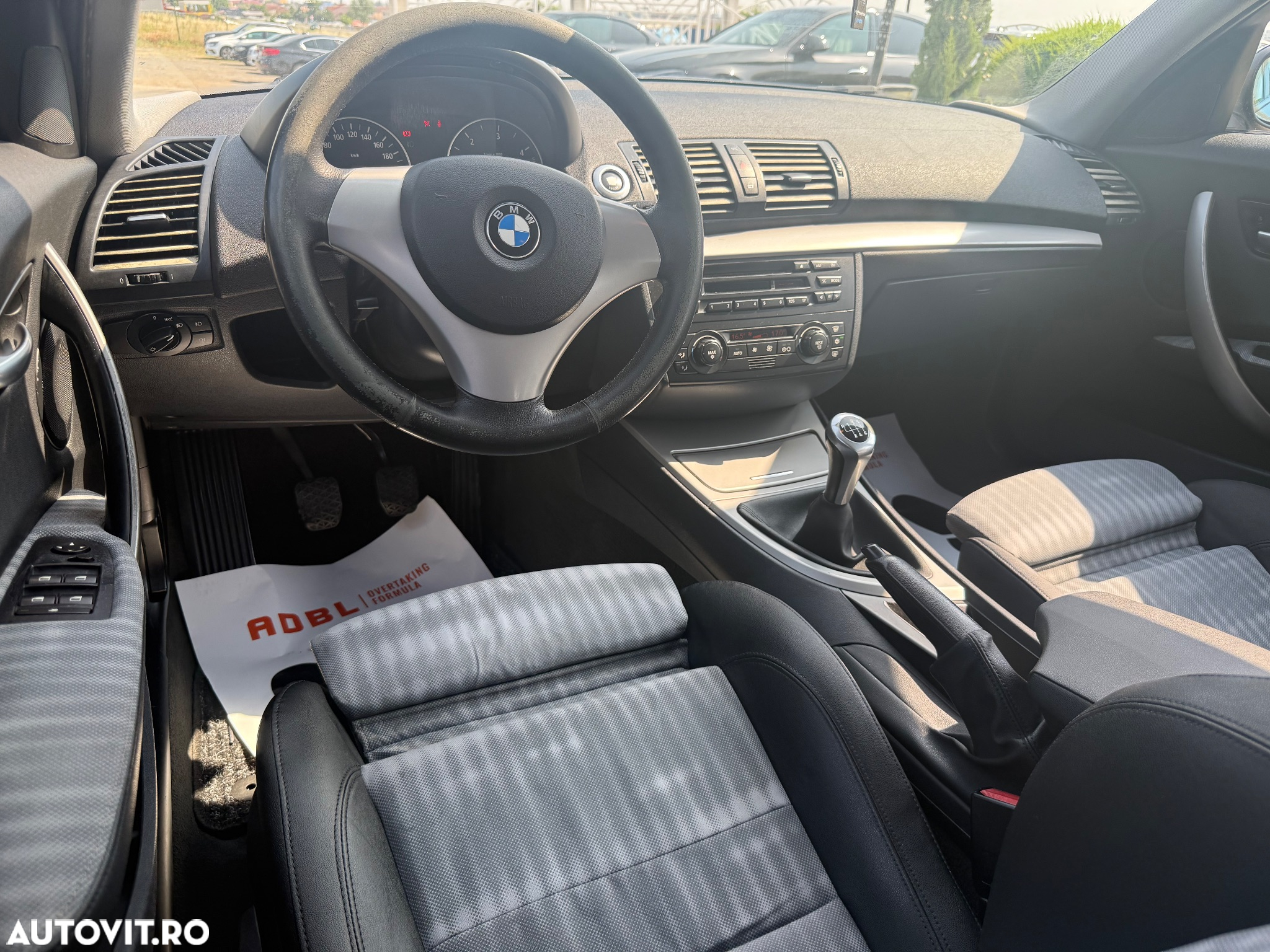 BMW Seria 1 118d - 3