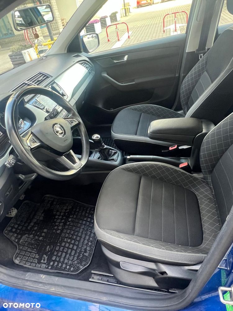 Skoda Fabia - 6