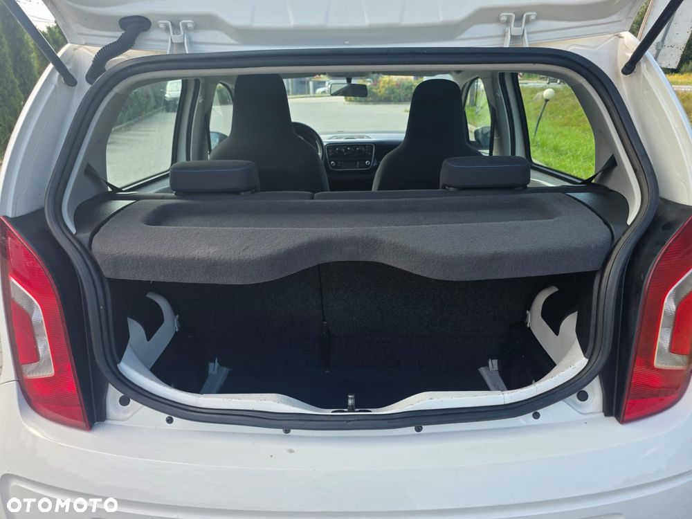 Volkswagen up! - 7