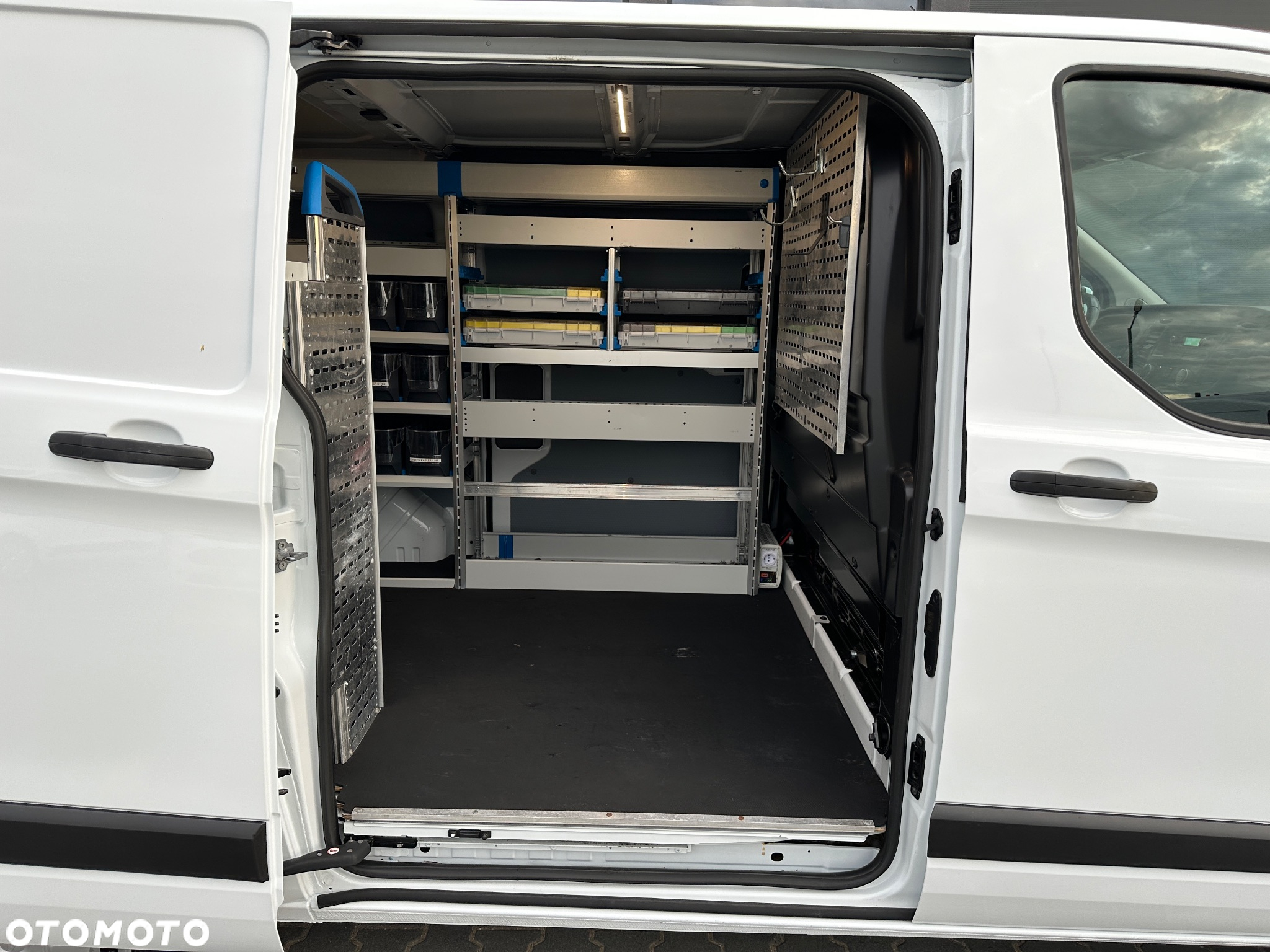 Ford Transit Custom 2.0 TDCi 130KM SORTIMO Zabudowa Warsztatowa FV23% - 24