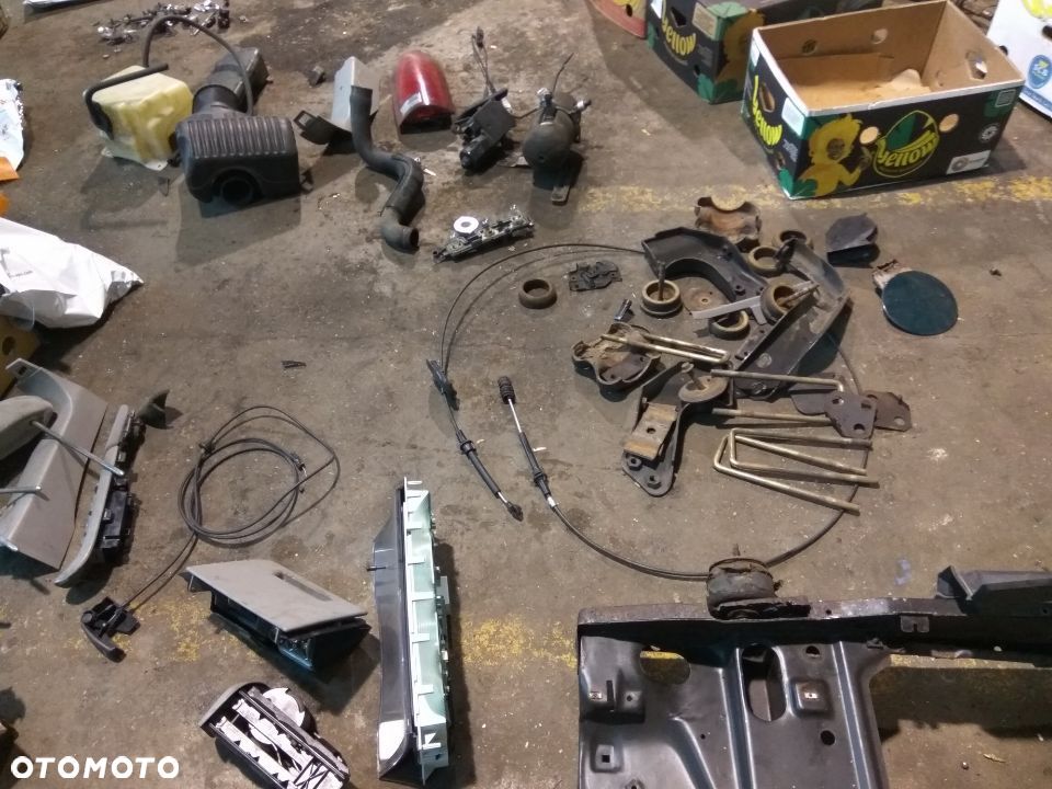 CHEVROLET TAHOE SUBURBAN linka zamek maski C/K BLAZER GMC YUKON silverado ESCALADE k1500 k2500 pickup c1500 c2500 c3500 k3500 sierra 1500 2500 3500 - 2