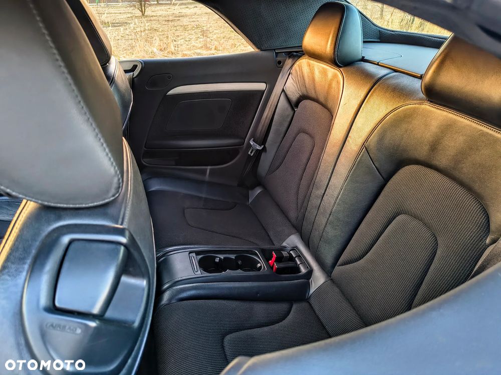 Audi A5 Cabrio - 16