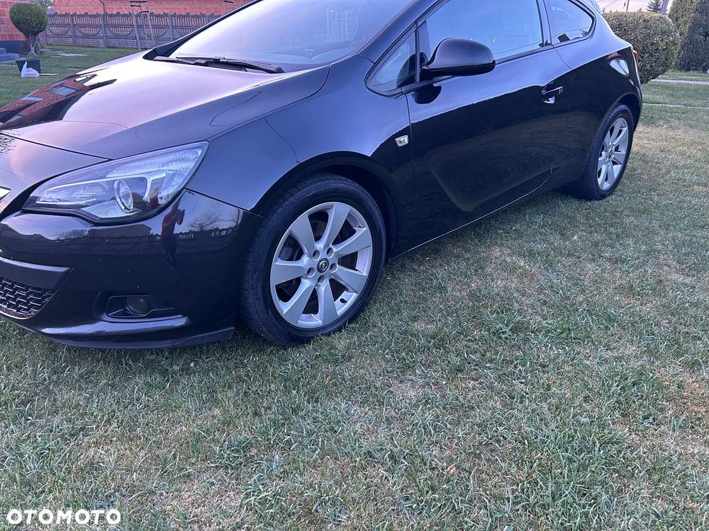 Opel Astra 1.4 Turbo - 10