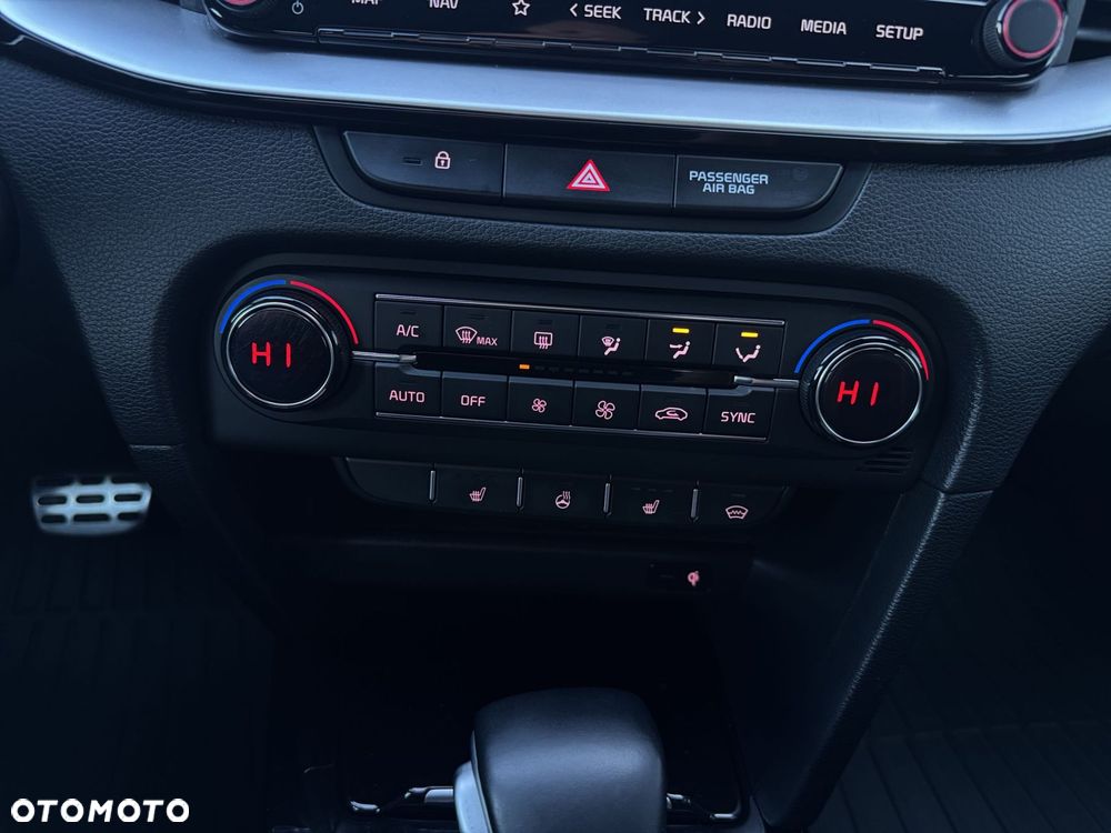 Kia ProCeed 1.6 T-GDI GT DCT - 23