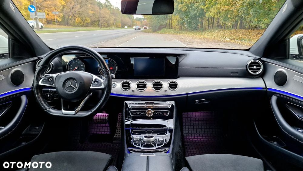 Mercedes-Benz Klasa E 220 d 9G-TRONIC - 10