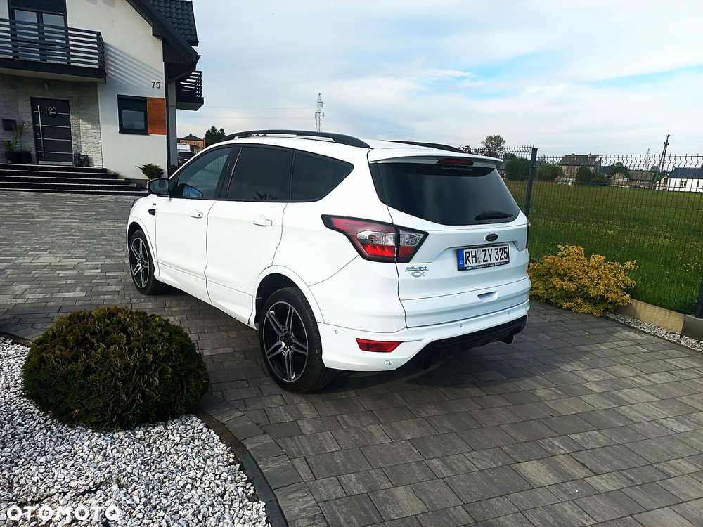 Ford Kuga 2.0 TDCi 2x4 ST-Line - 8
