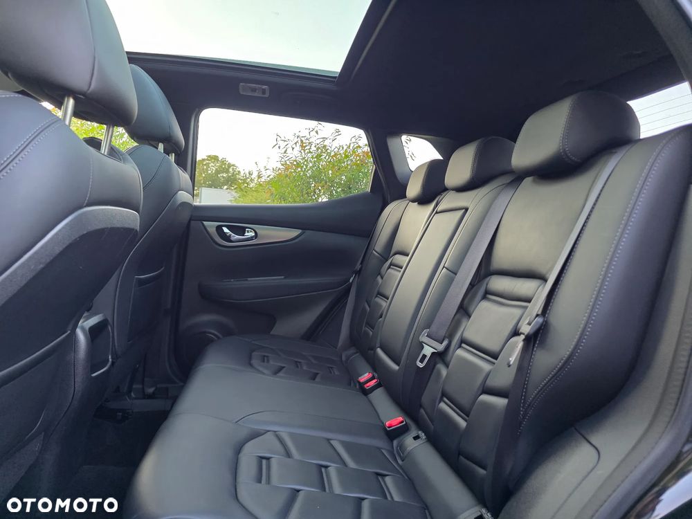 Nissan Qashqai 1.3 DIG-T Tekna+ - 10