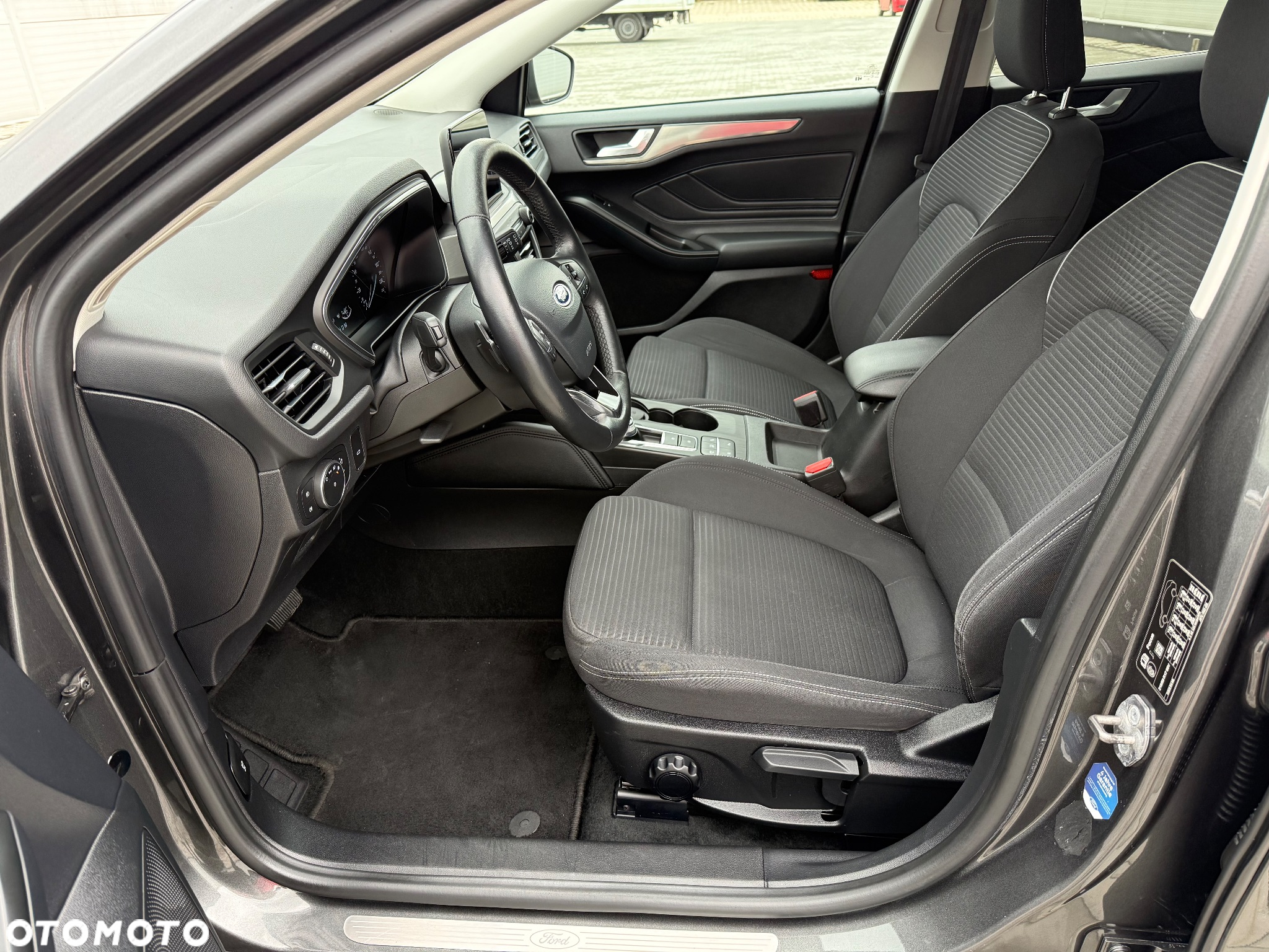 Ford Focus 1.5 EcoBlue Start-Stopp-System TITANIUM X - 15