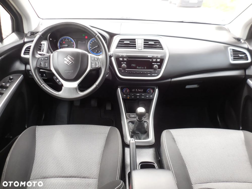 Suzuki SX4 - 15