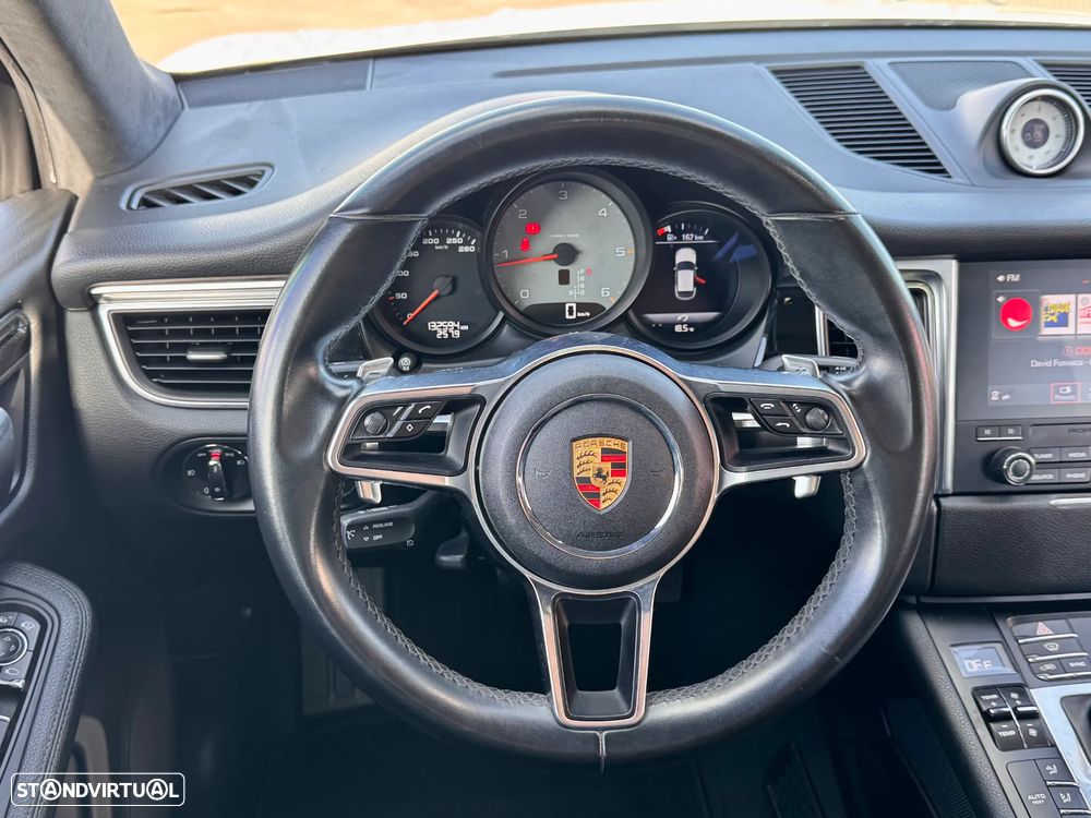 Porsche Macan S - 13
