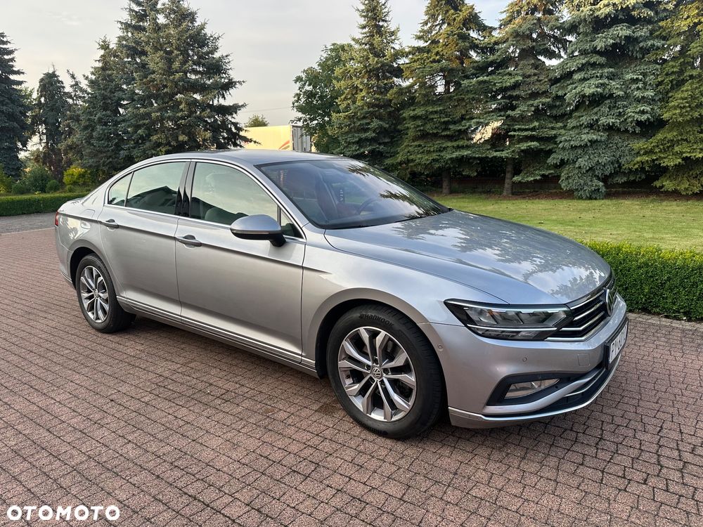 Volkswagen Passat 2.0 TDI EVO Elegance DSG - 3