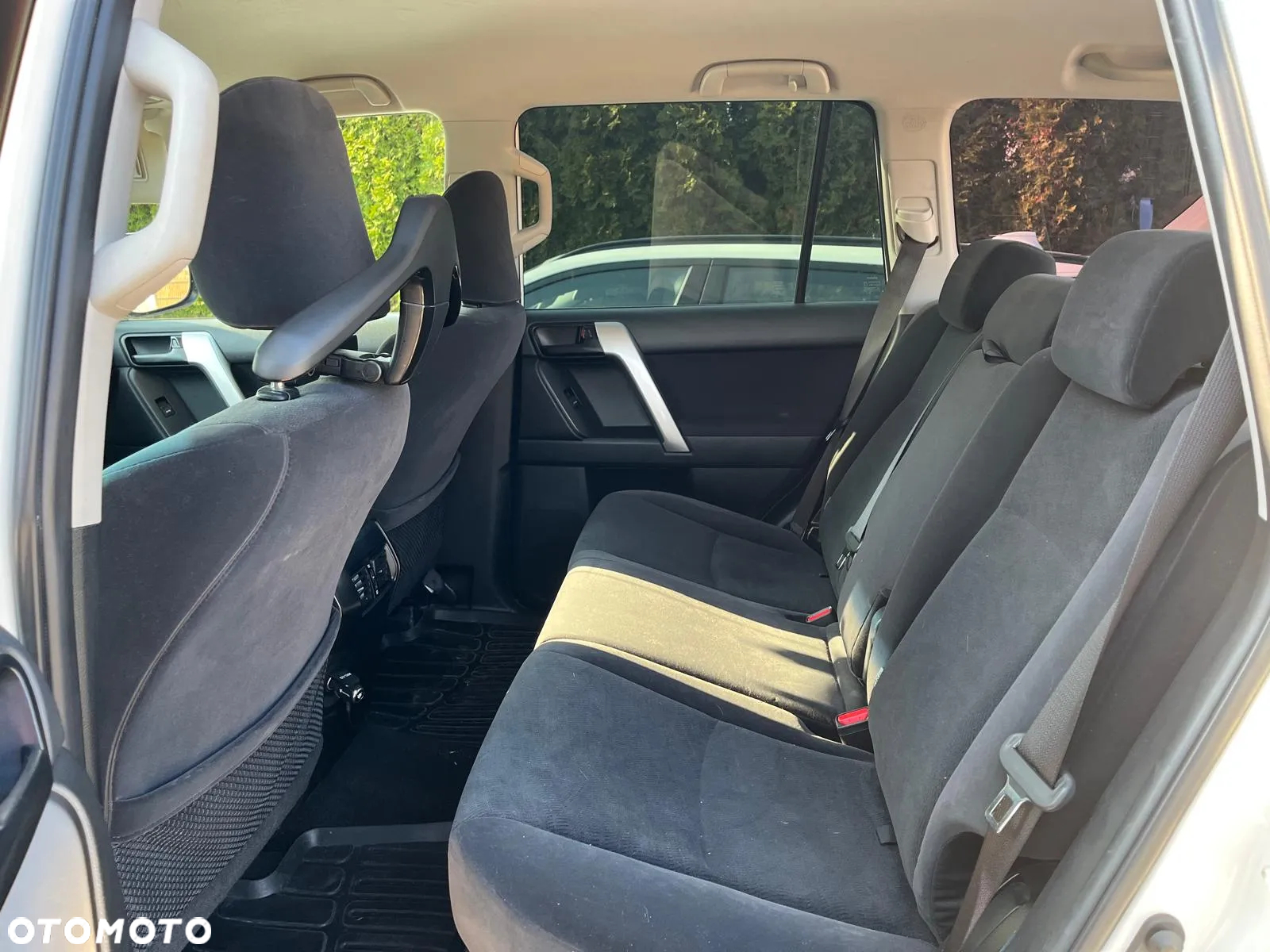 Toyota Land Cruiser LC 2.8 D-4D Prado - 8
