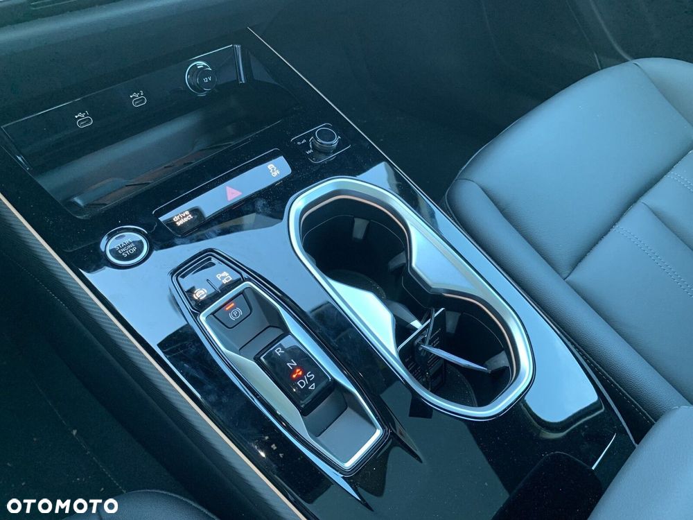 Audi A6 Avant TDI mHEV S tronic - 18