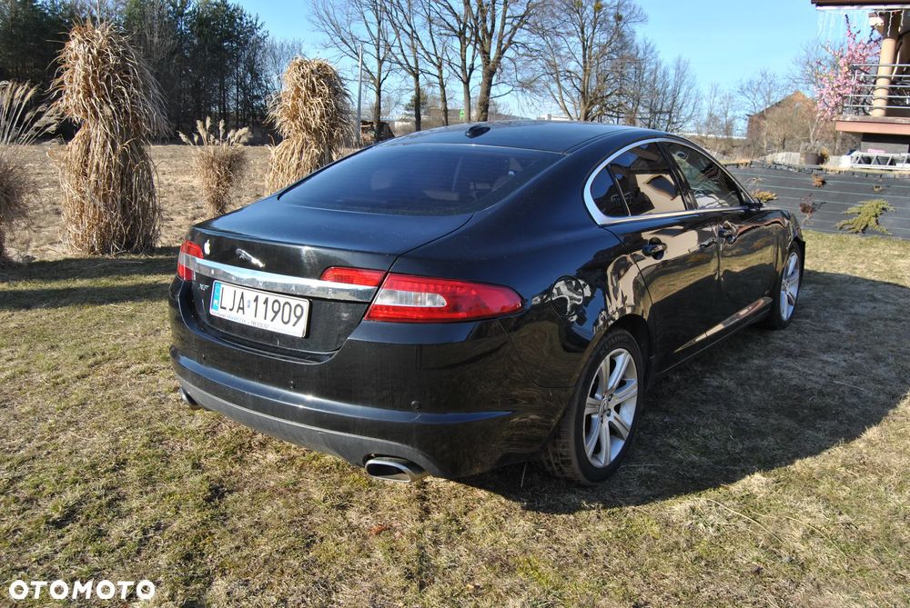 Jaguar XF 3.0 V6 Edition - 3