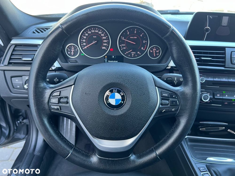 BMW Seria 3 318d Sport Line - 14