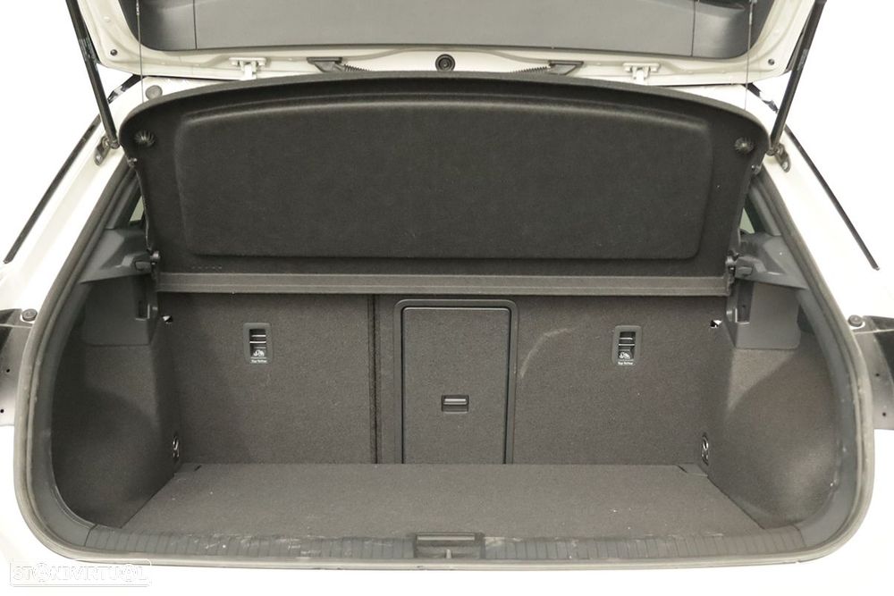 VW T-Roc 1.5 TSI Black Style DSG - 23