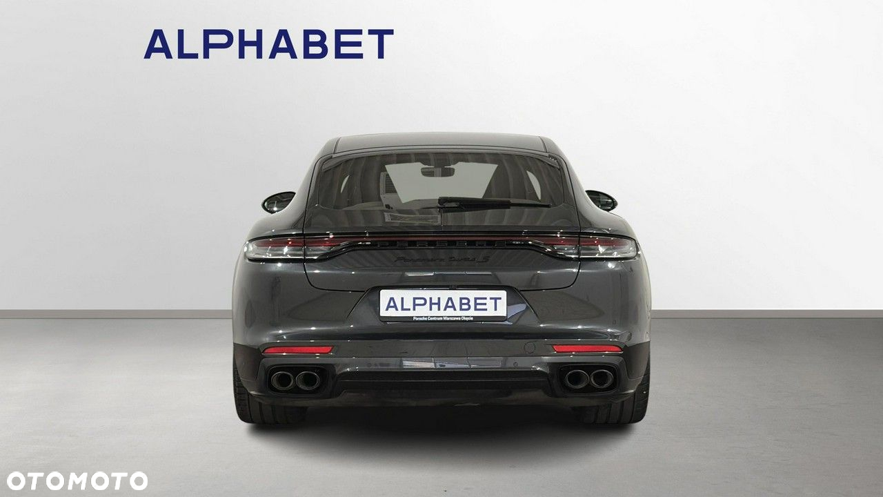 Porsche Panamera - 5