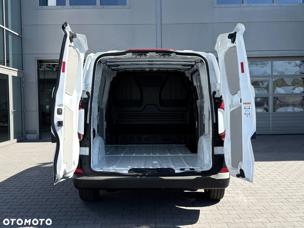 Volkswagen Transporter - 9