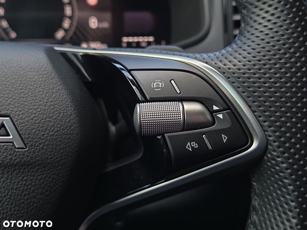 Skoda Karoq 1.5 TSI ACT Selection DSG - 18