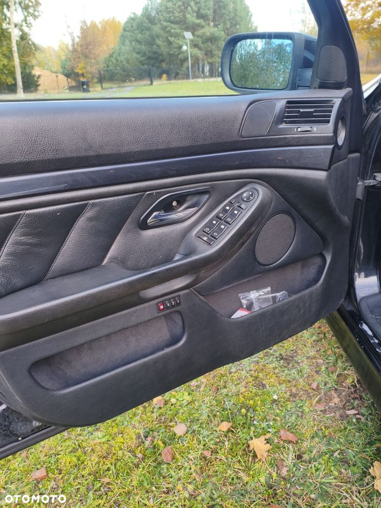 BMW Seria 5 - 4