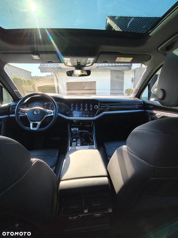 Volkswagen Touareg 3.0 V6 TDI SCR 4Mot R-Line - 17