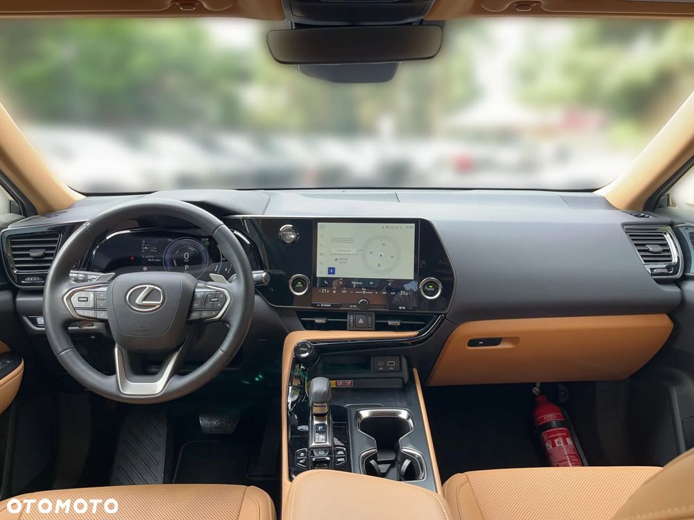 Lexus NX 450h+ Prestige AWD - 8