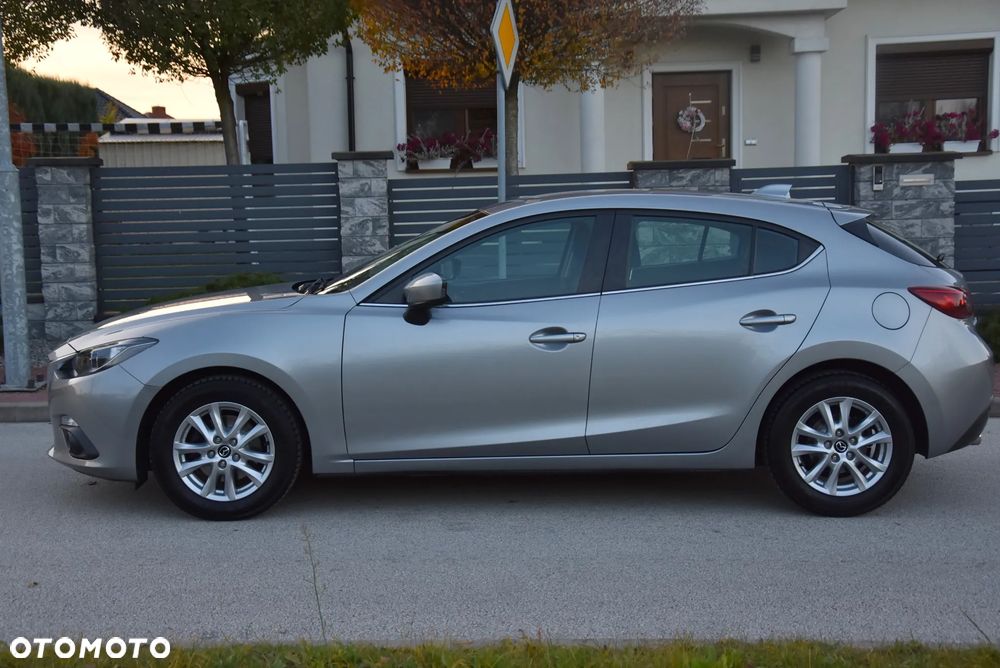Mazda 3 - 6