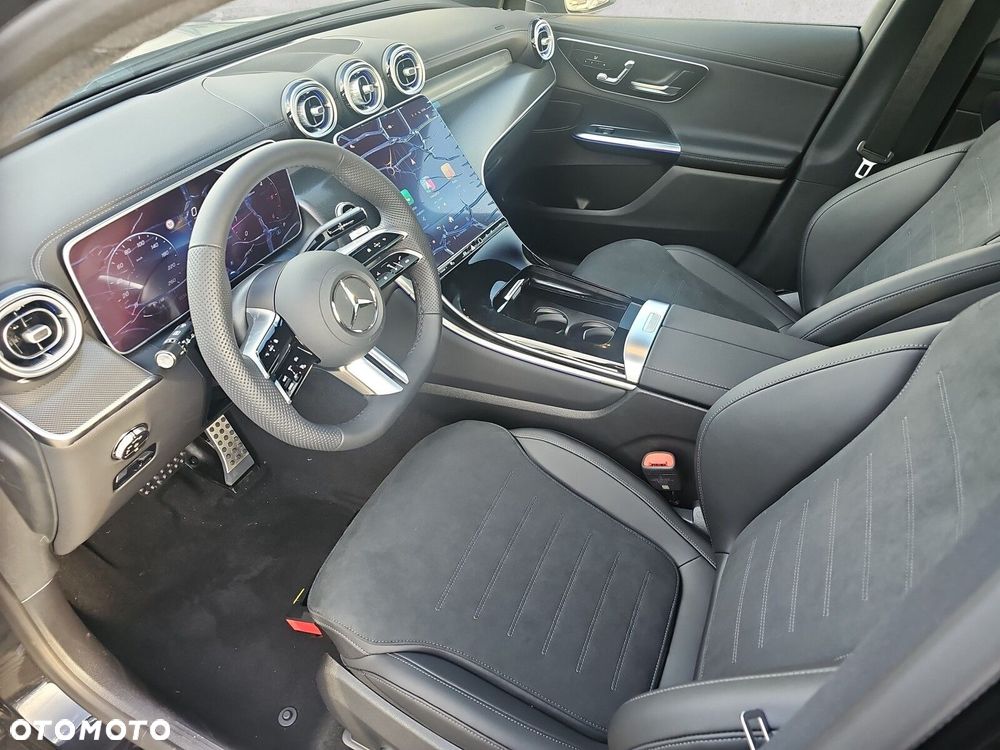 Mercedes-Benz GLC - 11
