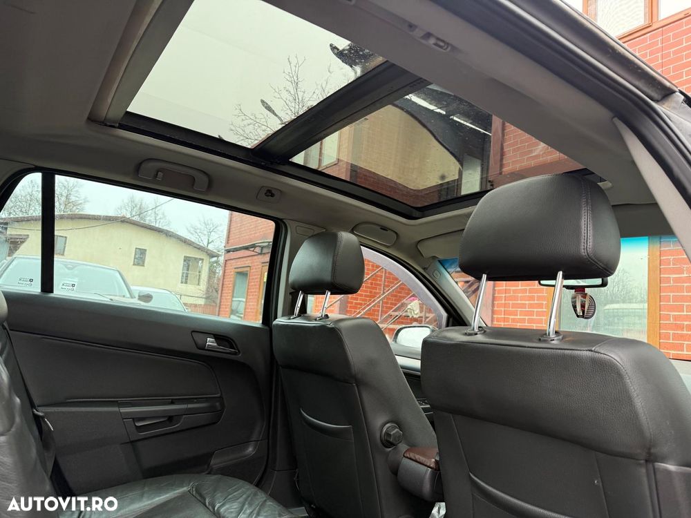 Opel Astra 1.7 CDTI DPF Cosmo - 10