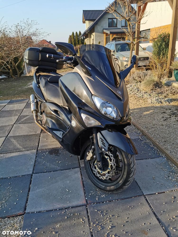 Yamaha Tmax - 20