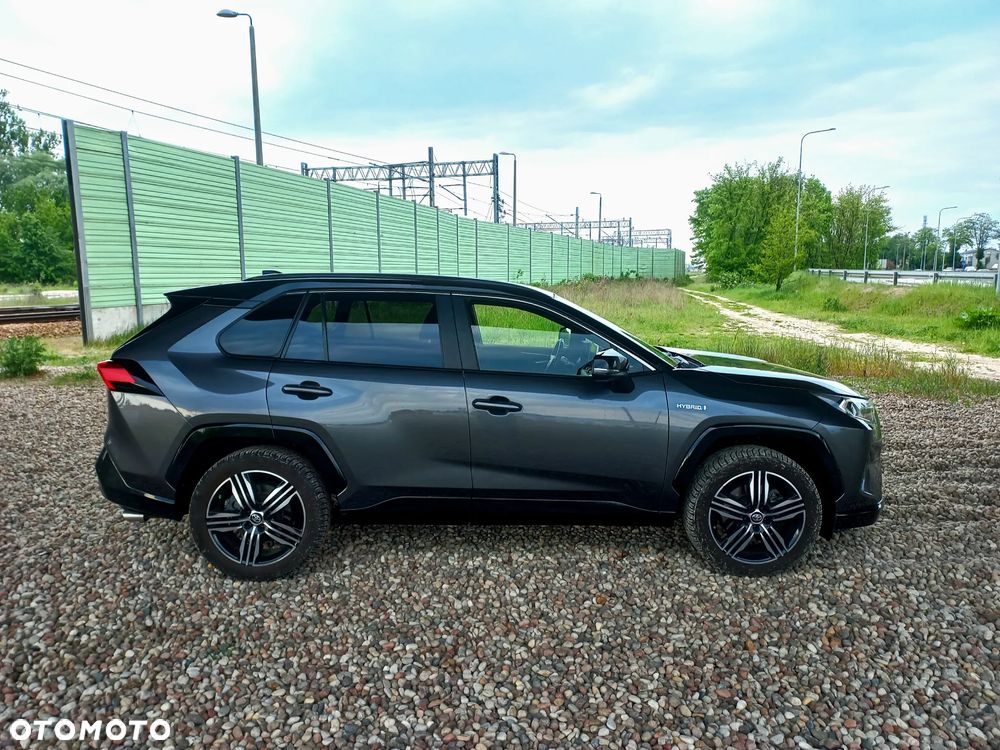 Toyota RAV4 - 4
