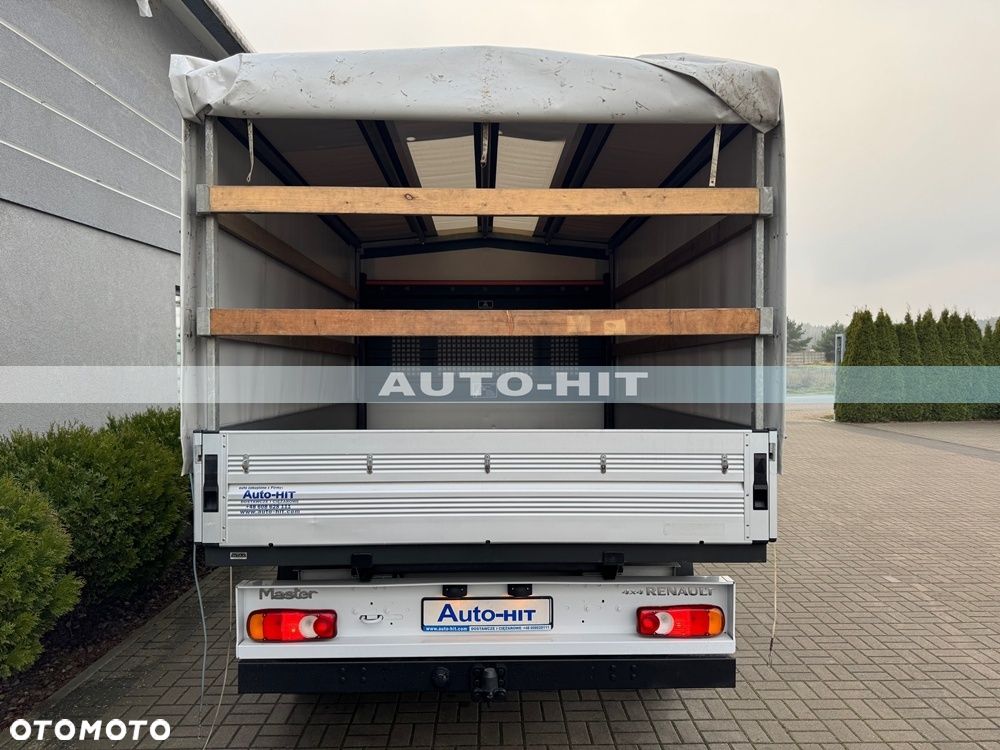 Renault Master - 15