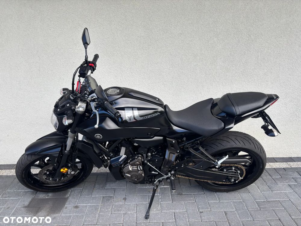 Yamaha MT - 3