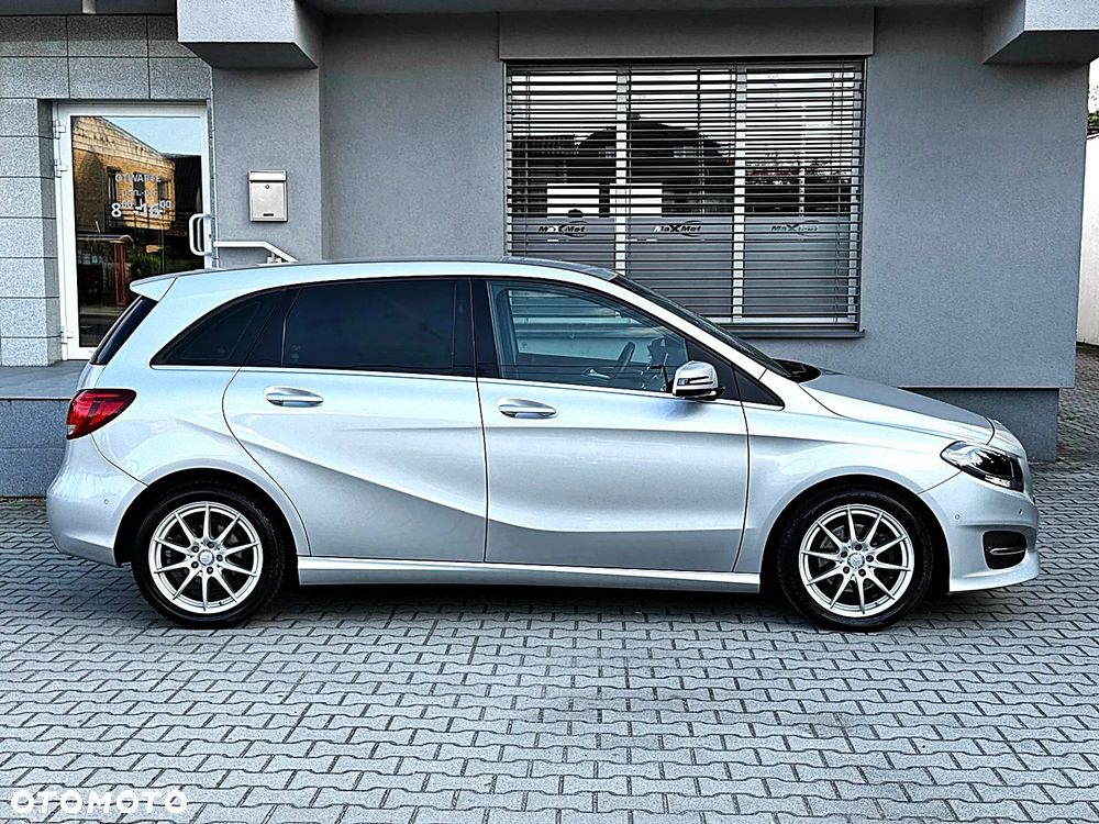 Mercedes-Benz Klasa B 180 AMG Line - 5