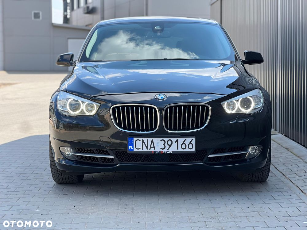 BMW 5GT 535i xDrive - 10
