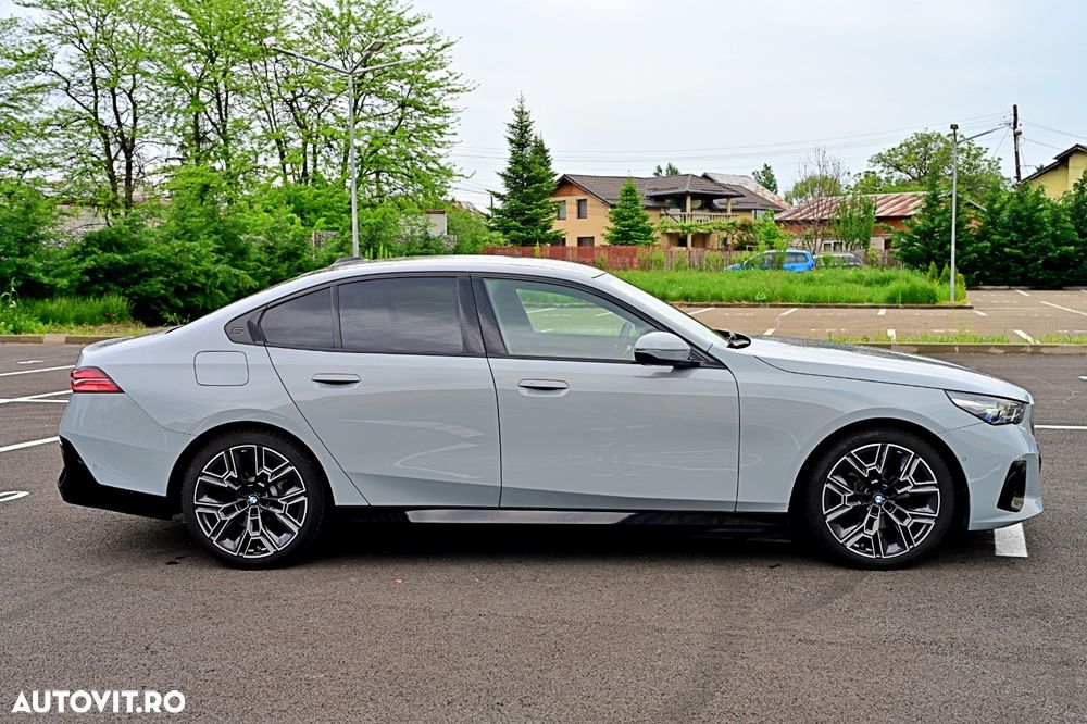BMW Seria 5 520d AT MHEV - 4